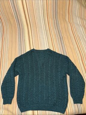 Hand knit Men's Dark blue/Teal Cable Knit V-Neck Sweater